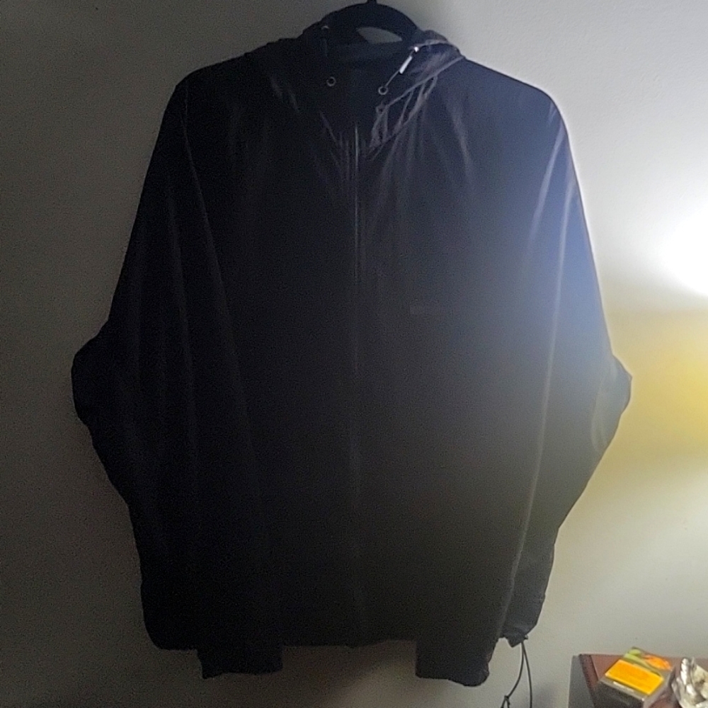 Mens Wind River Spring Rain Classic Jacket 👌 Size M / Color Black/Many Pockets!